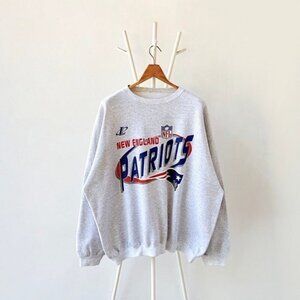 90s New England Patriots NFL sweatshirt